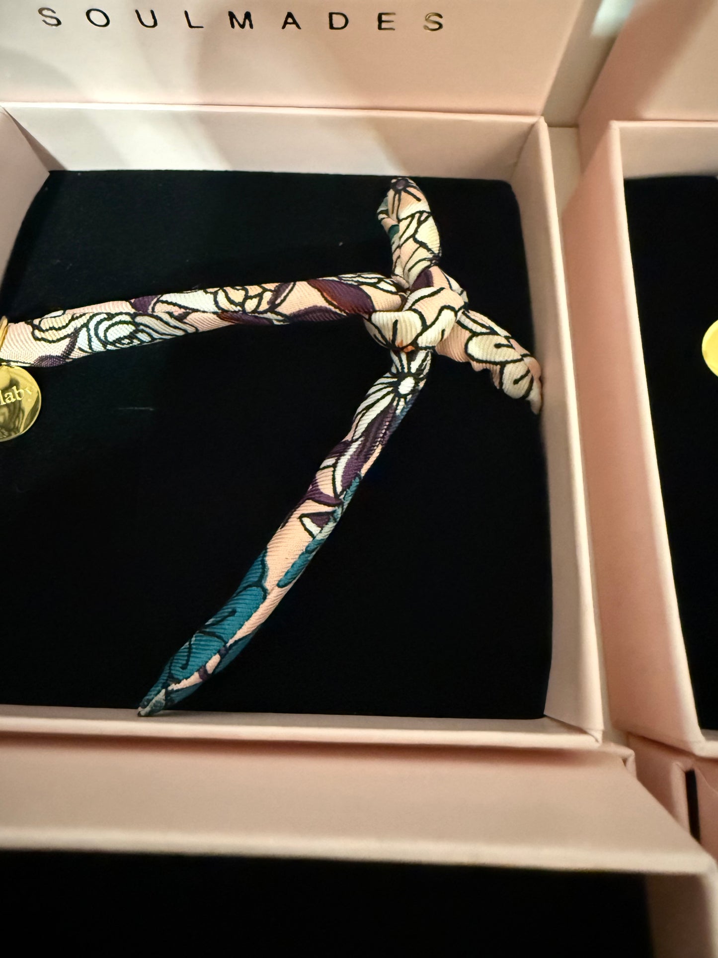 twillaby Seidenarmbänder